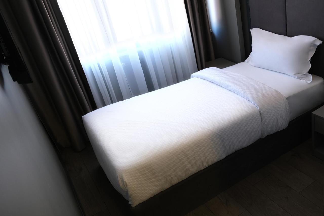 Dilens Bosphorus Otel 2*